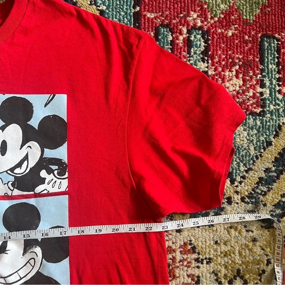 Disney T Shirt unisex XL Mickey House 4 Panels Red  License Cartoon Steamboat - Picture 5 of 5